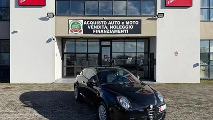 Usata 2015 Alfa Romeo MiTo Distinctive Utilitaria | 4900 € (Buon prezzo)