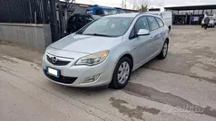 Grigio Usata 2012 Opel Astra Station wagon | 2990 € (Super prezzo)