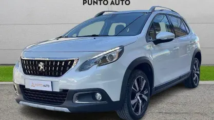 Usata Peugeot 2008 S 120 CV (88 kW) 2019 Bianco SUV
