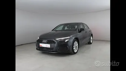 Grigio Usata 2022 Audi A3 Sportback Business Due volumi | 29.000 € (Buon prezzo)