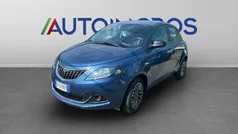 Usata 2023 Lancia Ypsilon Gold Due volumi | 13.100 € (Buon prezzo)