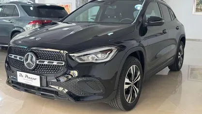 Usata Mercedes GLA200 150 CV (110 kW) 2022 Nero SUV