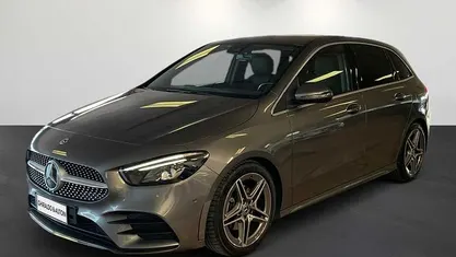 Usata 2022 Mercedes B200 Premium Monovolume | 26.900 € (Buon prezzo)