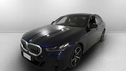 Usata 2024 BMW 520 M Sport Tre volumi | 62.500 € (Molto cara)