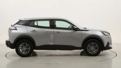 Begagnad Peugeot 2008 Active 131 HK (96 kW) 2021 SUV
