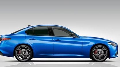 Ny Alfa Romeo Giulia Sprint 160 HK (117 kW) 2025 Blå Sedan
