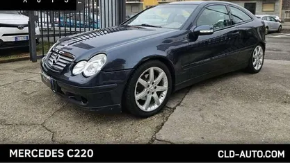 Usata Mercedes C220 Avantgarde 143 CV (105 kW) 2003 Coupé