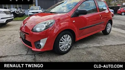 Rosso Usata 2010 Renault Twingo Dynamique Due volumi | 3800 € (Buon prezzo)