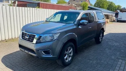 Usata Nissan Navara N-Connecta 163 CV (119 kW) 2018 Grigio Pick-up
