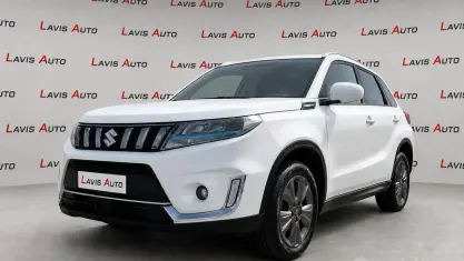 Usata Suzuki Vitara Cool 129 CV (94 kW) 2023 Bianco SUV