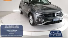 Argento Usata 2024 VW T-Roc Life SUV | 27.650 € (Ottimo prezzo)