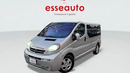 Usata Opel Vivaro 135 CV (99 kW) 2005 Monovolume