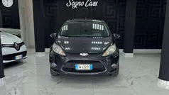 Grigio Usata 2009 Ford Fiesta Titanium Due volumi | 2499 € (Ottimo prezzo)