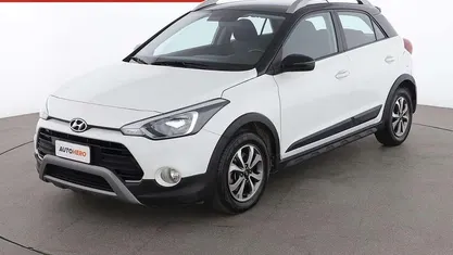 Usata Hyundai i20 Active 101 CV (74 kW) 2020 Bianco Utilitaria