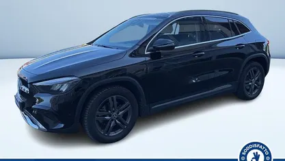 Nero metallizzato Usata 2024 Mercedes GLA180 Advanced SUV | 36.600 € (Ottimo prezzo)