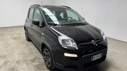 Nero Usata 2022 Fiat Panda S Due volumi | 11.900 € (Buon prezzo)