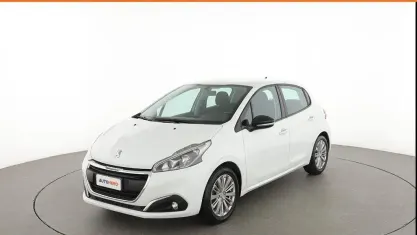 Usata Peugeot 208 Active 82 CV (60 kW) 2017 Bianco Utilitaria