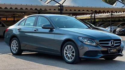 Usata Mercedes C180 Business 116 CV (85 kW) 2017 Grigio Berlina