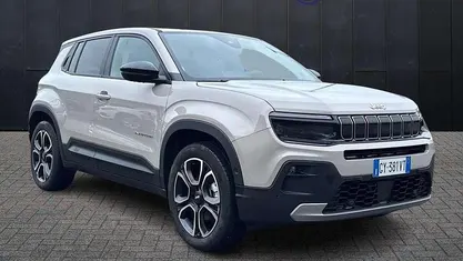 Usata 2025 Jeep Avenger EV Summit SUV | 25.900 € (Buon prezzo)