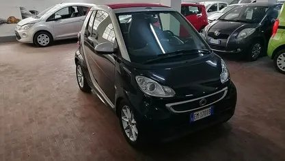 Usata Smart ForTwo Cabrio Passion 71 CV (52 kW) 2012 Nero Cabrio