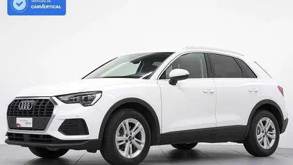 Begagnad Audi Q3 Business 150 HK (110 kW) 2022 Vit SUV