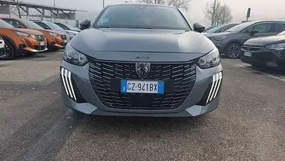 Grigio Usata 2025 Peugeot 208 Allure Due volumi | 17.500 € (Buon prezzo)