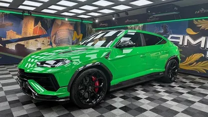 Usata Lamborghini Urus 666 CV (489 kW) 2025 SUV