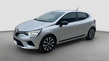 Usata Renault Clio V Equilibre 100 CV (73 kW) 2023 Berlina