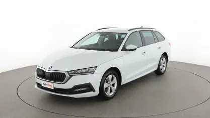 Usata Skoda Octavia Executive 131 CV (96 kW) 2021 Bianco Station wagon