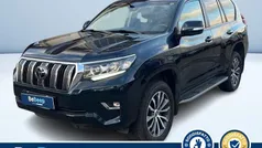 Blu metallizzato Usata 2022 Toyota Land Cruiser Executive SUV | 57.700 € (Ottimo prezzo)