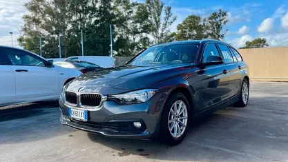 Usata BMW 318 Advantage 150 CV (110 kW) 2016 Mineralgrau metallizzato (b39) Station wagon