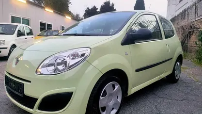 Usata Renault Twingo 69 CV (50 kW) 2008 Viola Utilitaria