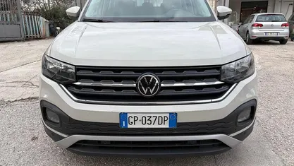 Usata 2023 VW T-Cross SUV | 16.900 € (Buon prezzo)