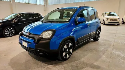 Blu/azzurro Usata 2025 Fiat Panda Cross Cross Due volumi | 12.990 € (Ottimo prezzo)