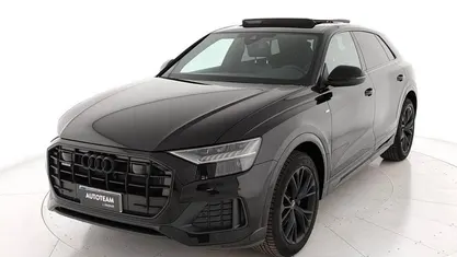Usata 2022 Audi Q8 Comfort SUV | 50.500 € (Super prezzo)