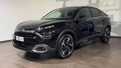 Nero Usata 2024 Citroën C4 PureTech Tre volumi | 19.800 € (Buon prezzo)