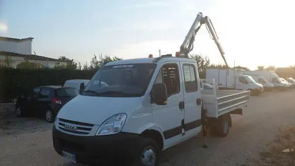 Bianco Usata 2009 Iveco Daily Furgone | 15.000 € (Buon prezzo)