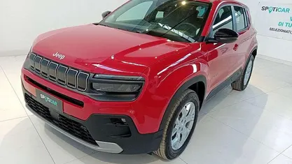 Rosso Nuova 2025 Jeep Avenger Altitude SUV | 24.900 € (Buon prezzo)