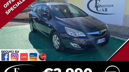 Blu/azzurro Usata 2012 Opel Astra Cosmo Station wagon | 2990 € (Buon prezzo)