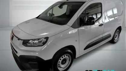 Nuova Fiat Doblò 101 CV (74 kW) 2026 Bianco Monovolume