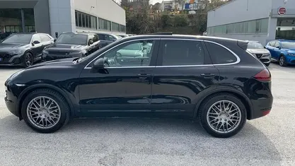 Usata Porsche Cayenne 245 CV (180 kW) 2011 Nero SUV