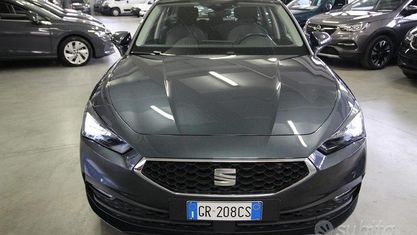 Gebraucht Seat Leon Style 116 PS (85 kW) 2023 Grau Limousine