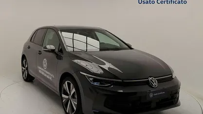 Usata VW Golf VIII Edition 204 CV (150 kW) 2025 Utilitaria