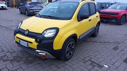 Giallo Usata 2021 Fiat Panda Cross Cross Due volumi | 12.900 € (Buon prezzo)