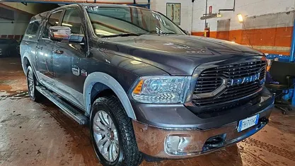 Usata Dodge Ram Limited 401 CV (294 kW) 2017 Grigio Pick-up