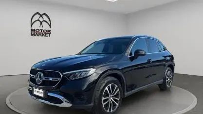 Usata Mercedes GLC200 Advanced 163 CV (119 kW) 2025 Nero / black SUV