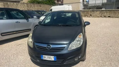 Usata Opel Corsa Cosmo 125 CV (91 kW) 2008 Grigio Utilitaria