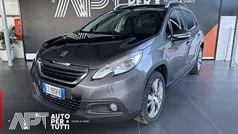 Grigio scuro Usata 2015 Peugeot 2008 Allure SUV | 9300 € (Buon prezzo)