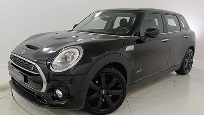 Usata Mini Cooper SD Business 190 CV (139 kW) 2019 Utilitaria