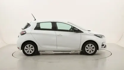 Usata Renault Zoe Zen 50 kW (69 CV) 2022 Biancobianco Utilitaria